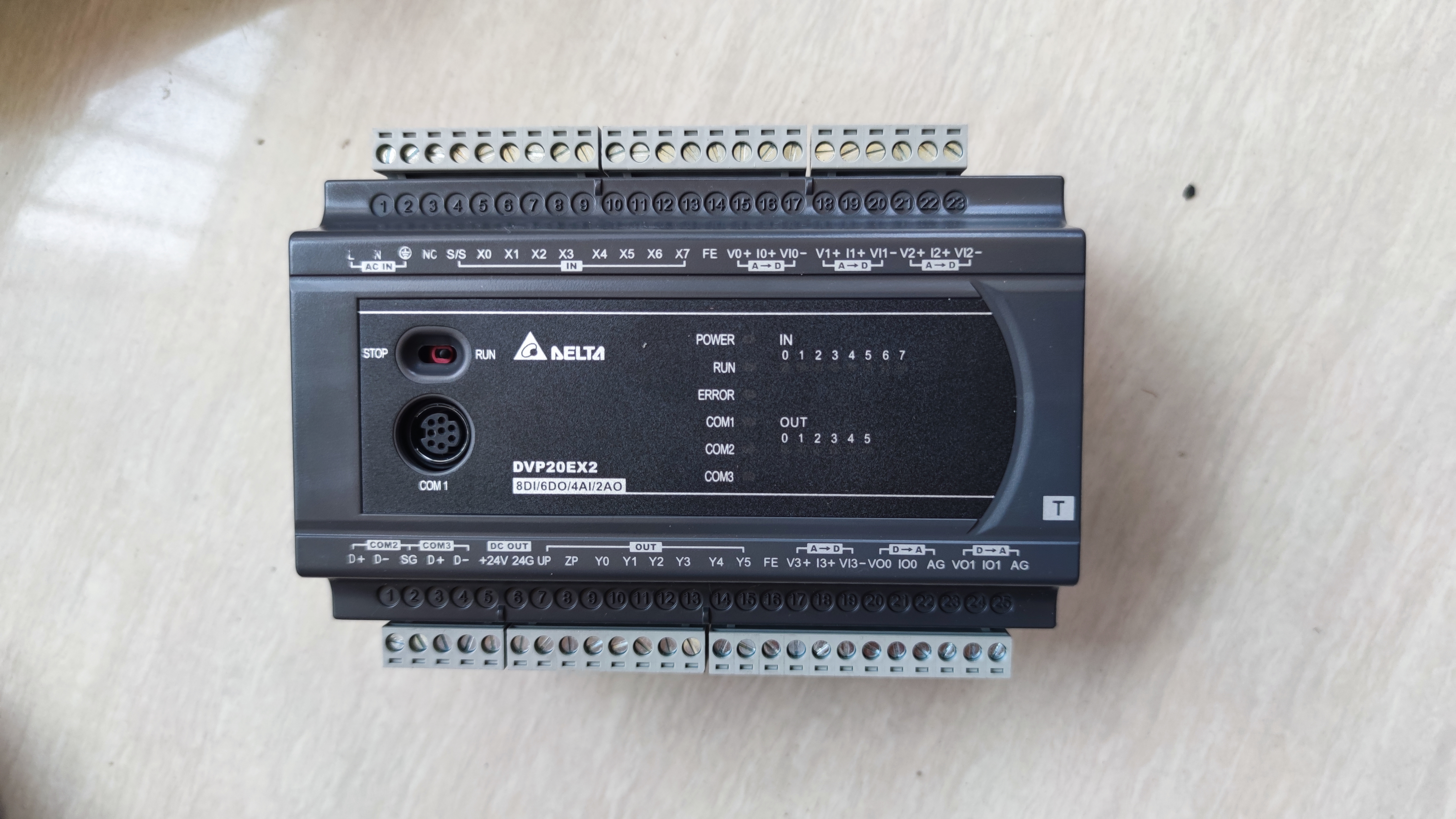 台达PLC DVP20EX200T成色新实物图 非原外包装 介意勿拍 功能正常