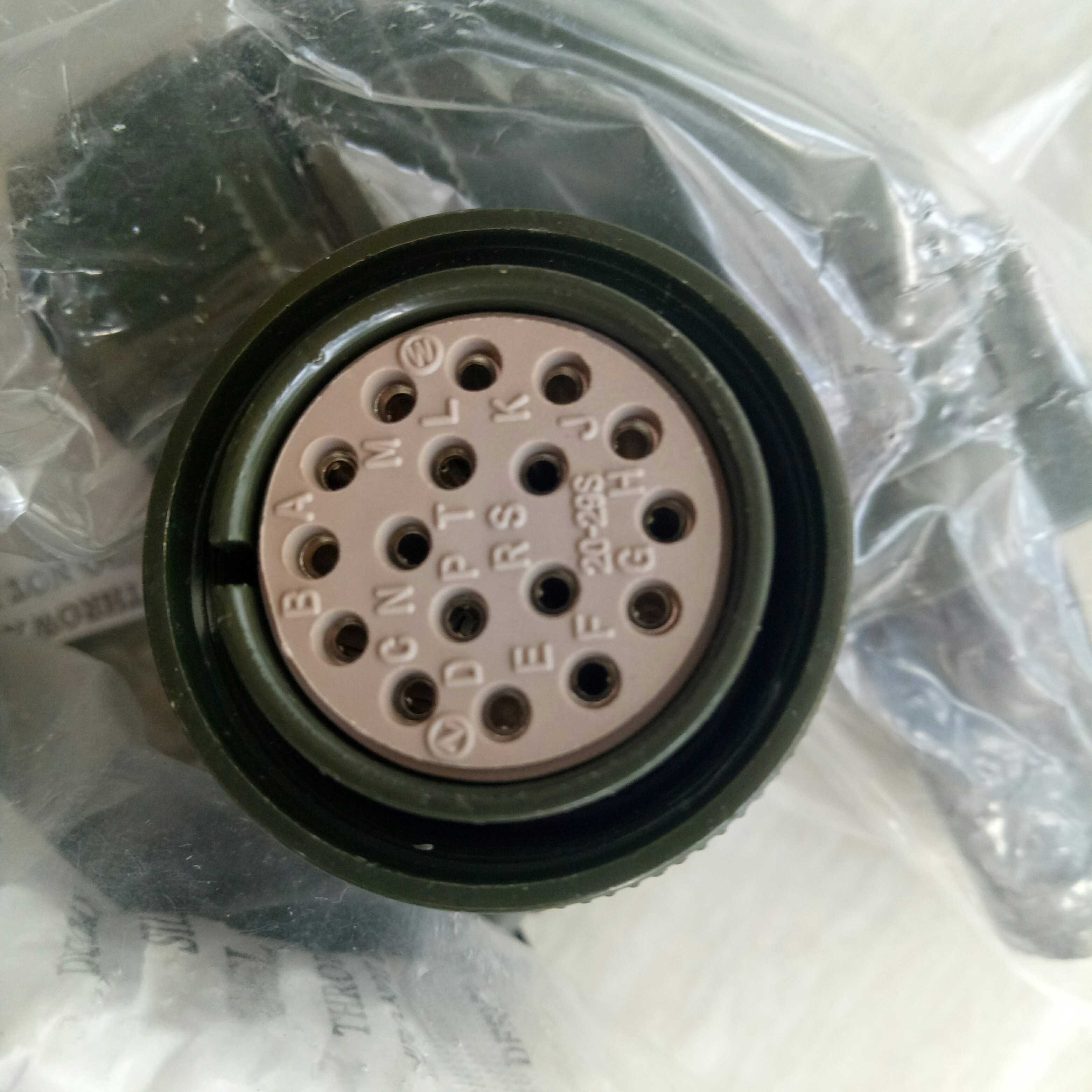 台达全系列伺服编码器军规接头YDM30200447全新20-29S如图