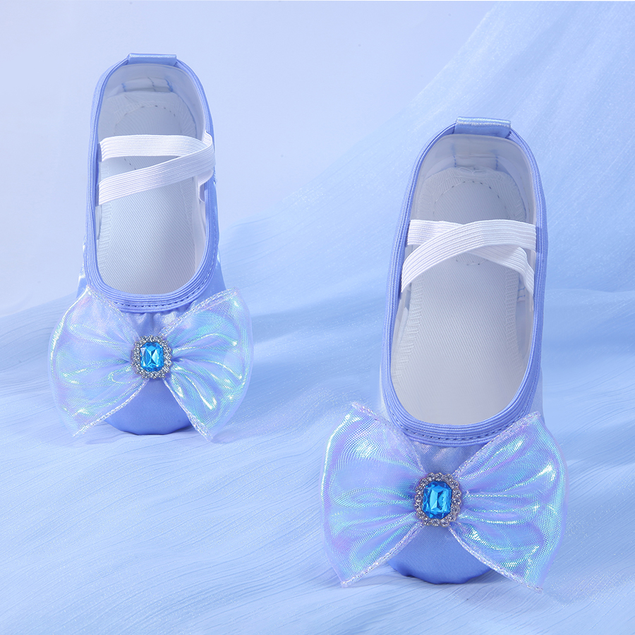 可爱公主舞蹈鞋儿童软底猫爪鞋