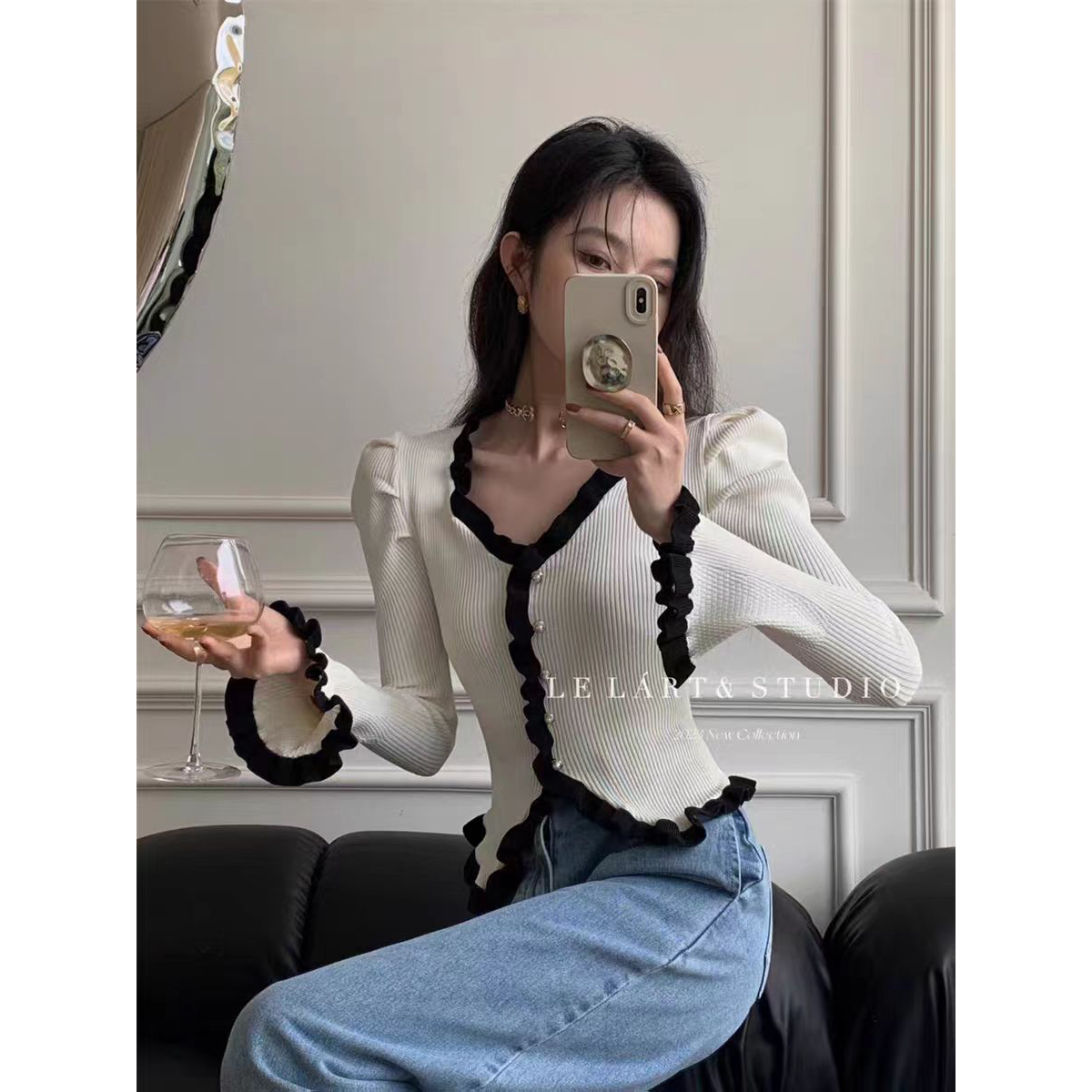 2024秋季新款韩版设计感撞色显瘦荷叶边针织衫小众纽扣喇叭袖上衣