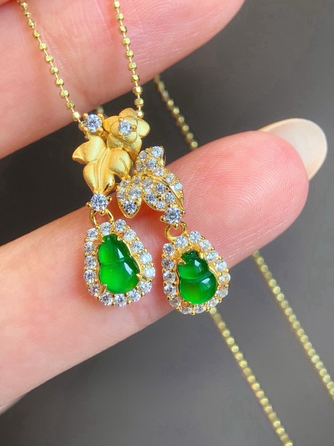 天然翡翠A货双葫芦吊坠项链 危地马拉 阳绿 925银镶镶嵌