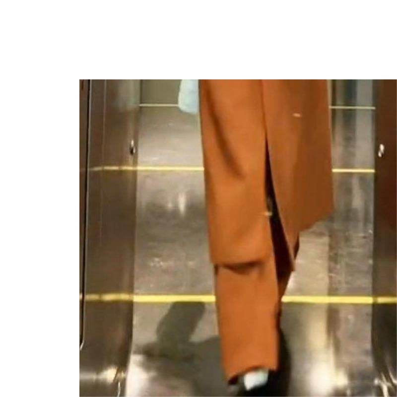 网红爆款时尚长款西装女神洋气西服领风衣名媛修身长外套职业套装