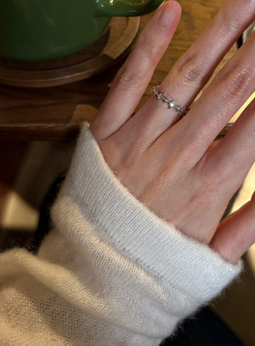 银色闪钻创意星星戒指女