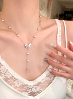 度假风爆闪蝴蝶仿珍珠项链