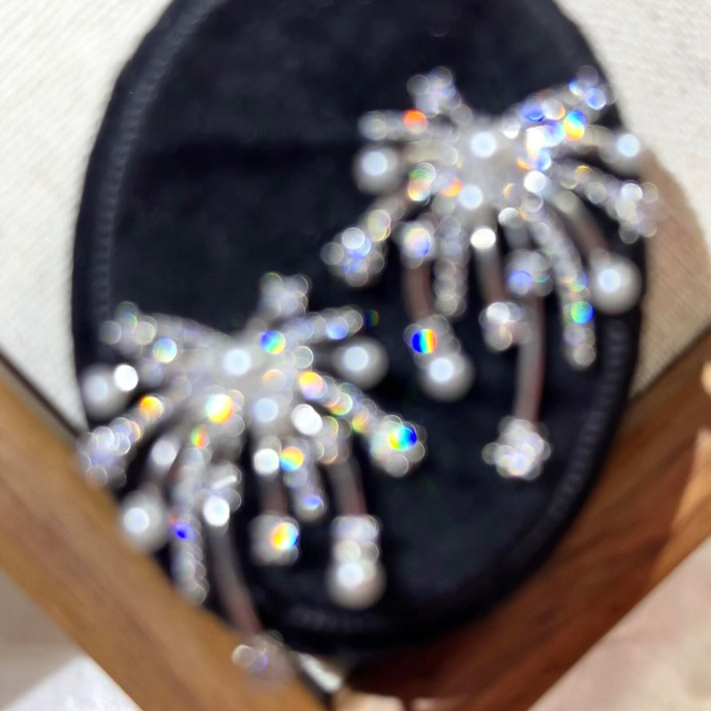 爆闪烟花耳钉女款2025新爆款轻奢小众高级感独特绝美气质耳环耳钉,饰品/流行首饰/时尚饰品新,耳环,淘宝优惠券,粉丝福利购,淘宝优惠卷