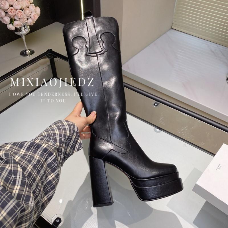 2024秋冬新款防水长筒方头时装靴