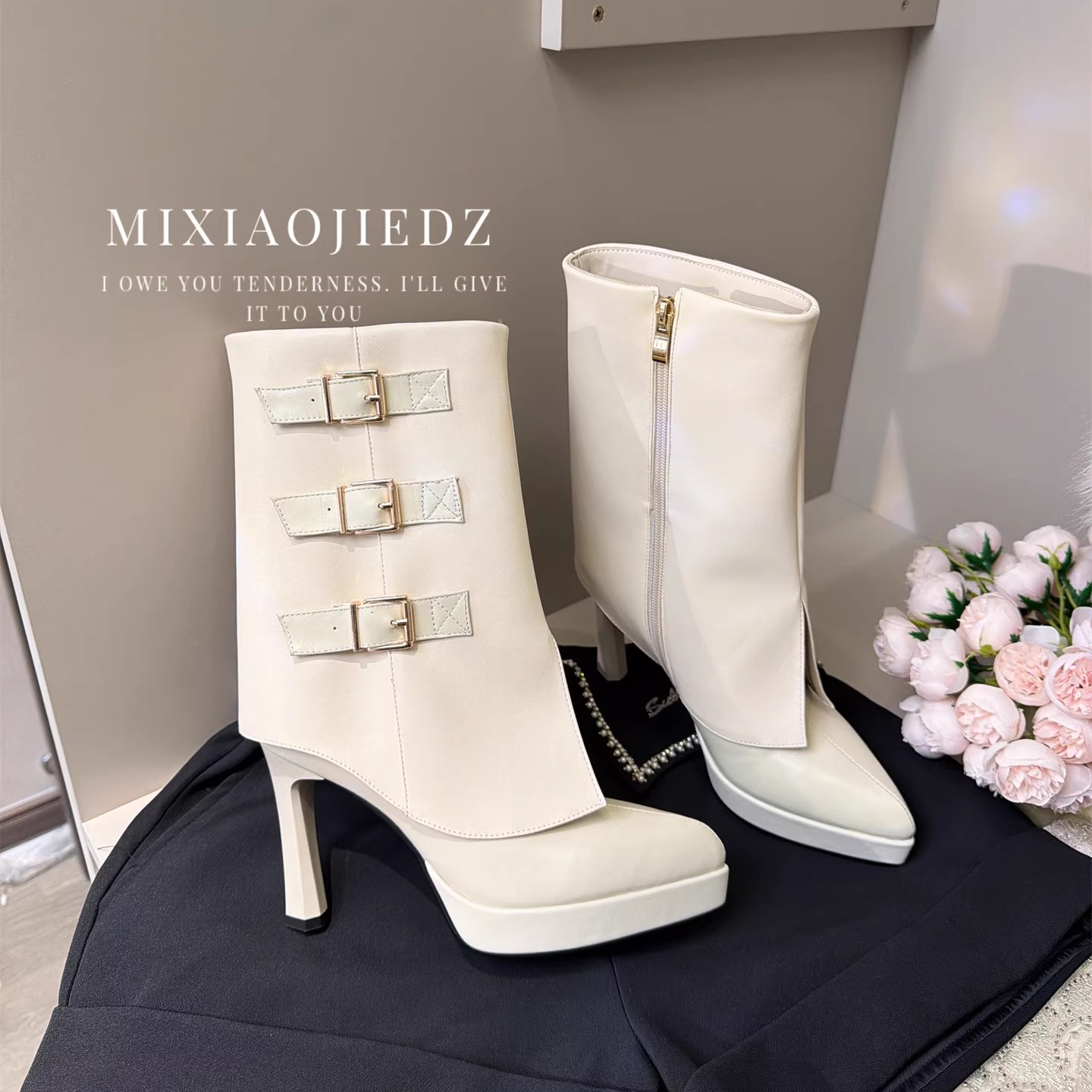 米小姐轻奢高端2025新款细高跟防水台不累脚短靴真皮尖头气质女鞋