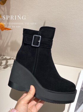 9cm鞋子新款2023爆款女配裙子小个子厚底坡跟防水台短靴黑色真皮