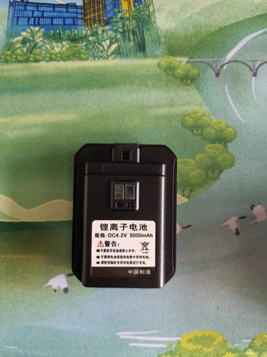 小钢炮G63对讲机电池。