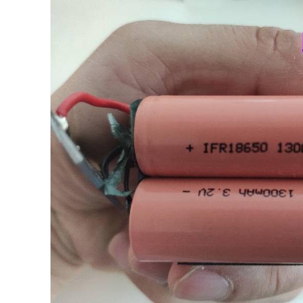 适用趴趴走扫地机吸尘器 IFR18650 1300mAh 3.2V 12.8V充电电池组