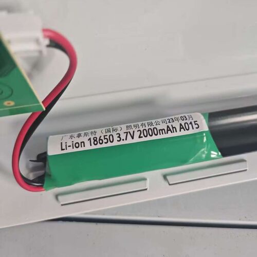 适用广东拿斯特 Li-ion 18650 3.7V 2000mAh  A015充电锂电池