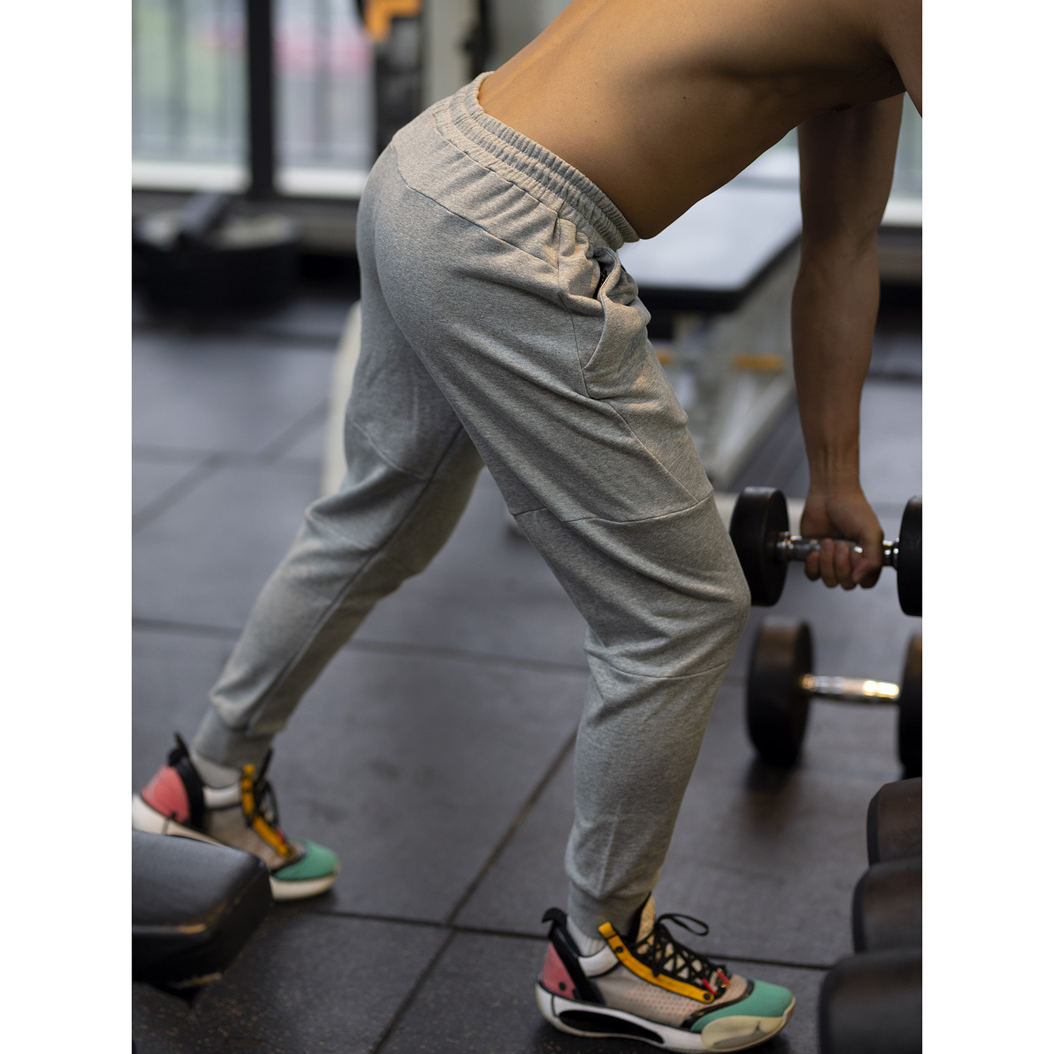 春秋健身运动裤小脚收口运动休闲宽松弹力训练卫裤运动裤长裤男士