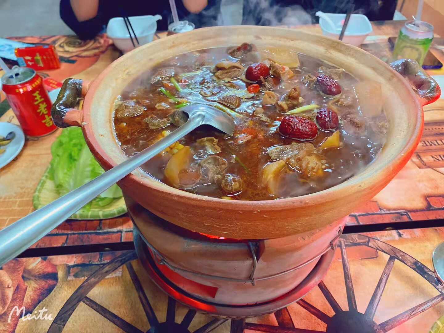 传统瓦罐炖锅潮汕砂锅老式原始养生土砂锅商用火锅广式海鲜砂锅粥