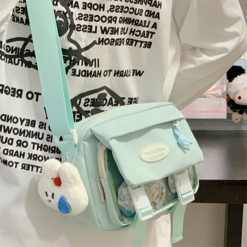 日系ins撞色可爱小清新痛包少女