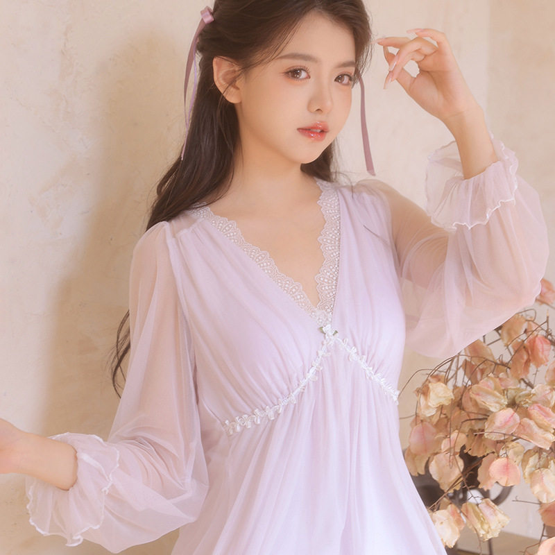 V领蕾丝带胸垫小性感长袖睡衣长裙法式宫廷风透视网纱睡裙家居服