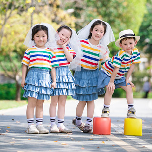 小学生运动会班服合唱服啦啦队 儿童演出服彩虹条纹短袖 牛仔裙裤