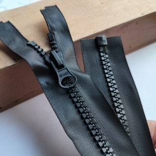 SAB黑色5号树脂防水拉链 防风冲锋衣棉服羽绒服拉锁满29包邮