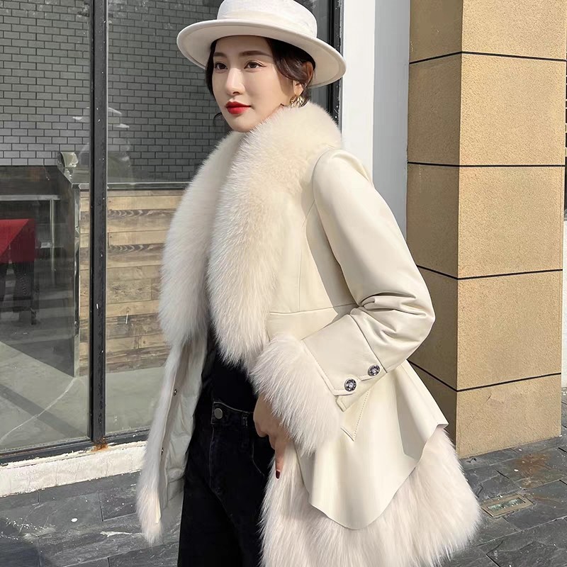 美拉德穿搭冬皮衣女新款羽绒棉服修身仿狐狸毛领拼接皮草外套大衣