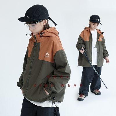 多加潮牌童装男童山系冲锋衣户外露营风秋装新款儿童外套中大童