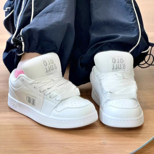 GLOBULL板鞋休闲增高小白鞋
