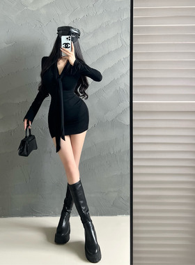 M5645辣妹纯欲连衣裙女秋季设计感长袖包臀裙修身显瘦黑色短裙子
