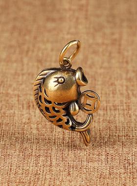 黄铜金鱼钥匙扣：复古生肖饰品