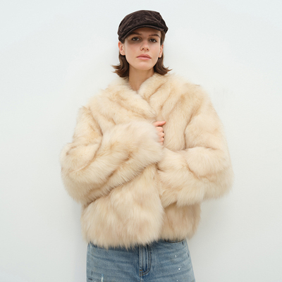 MSBEAST进口蓝狐坎毛晕染霜色V领短款狐狸毛皮草外套女丨霜华映月