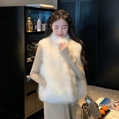 冬日御寒神器 软黄金山羊绒皮草马甲女皮毛一体环保狐狸毛毛外套