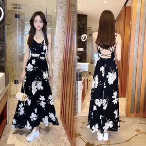 2026年夏季新款韩版吊带连衣裙女长款高腰V领大花裙子超仙气飘飘