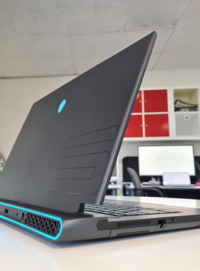 ALIENWARE外星人电竞游戏本i7独显办公笔记本电脑 LOL吃鸡 黑悟空