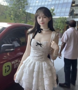 少女感蕾丝蓬蓬裙 JIANG法式