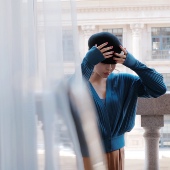 18针工艺普鲁士蓝开衫 BettyChow Wool 精细羊毛 60支 Merino