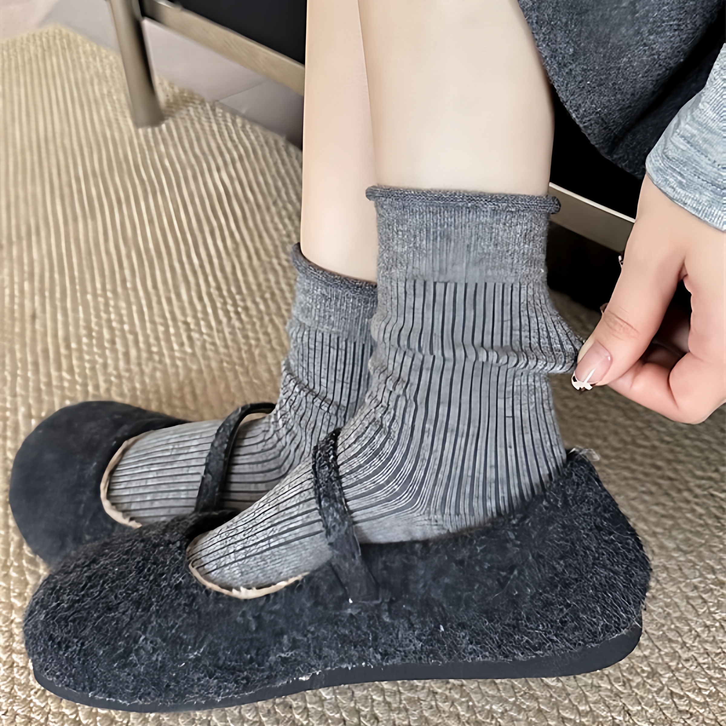 保暖女羊毛韩系卷边纯色堆堆袜