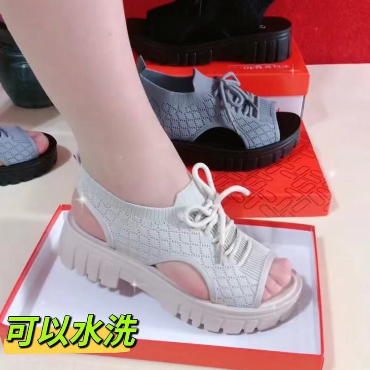 软底凉鞋女2026年夏季新款休闲运动平底厚底针织弹力透气女士凉鞋