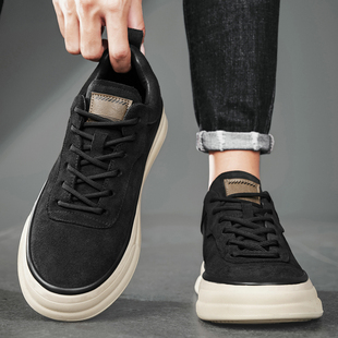 板鞋男鞋子潮流时尚舒适百搭系带软底轻便低帮翻毛绒面新款休闲鞋