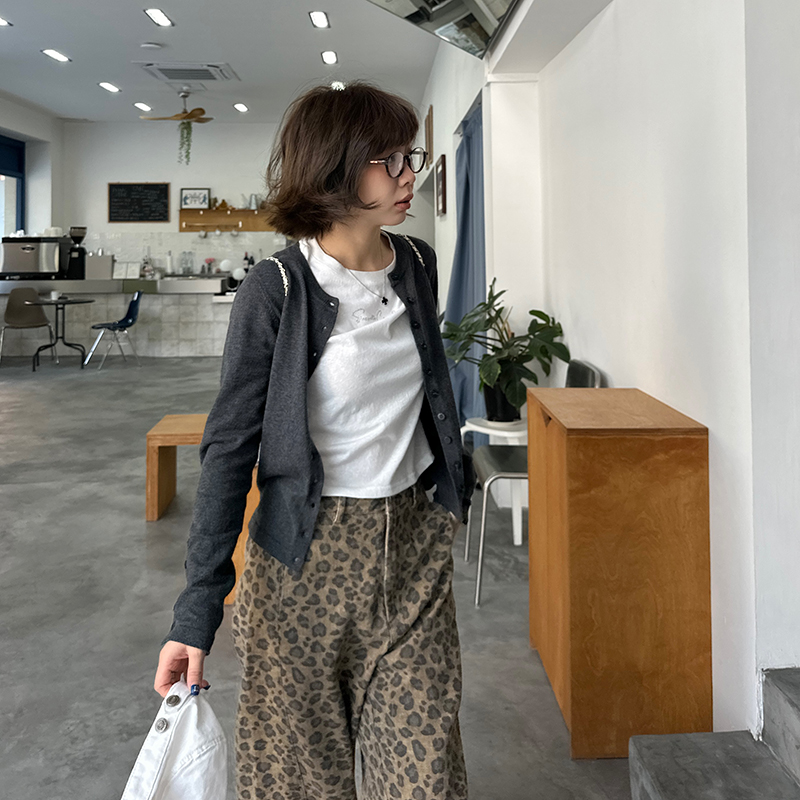 Our2韩系单排扣长袖针织开衫女春季2025新款小众气质宽松百搭上衣