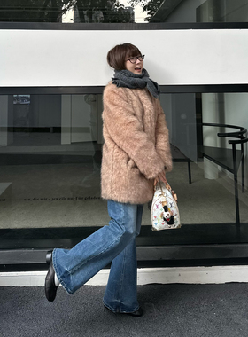 Our2【宅女同款草草】休闲时尚百搭秋冬设计感毛绒绒大衣外套上衣