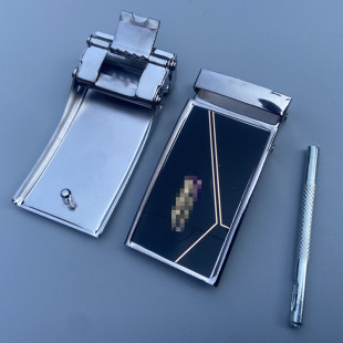 男士 3.5打眼挂钩皮带扣头铁皮面钉子皮带扣单独板扣头航空皮带头