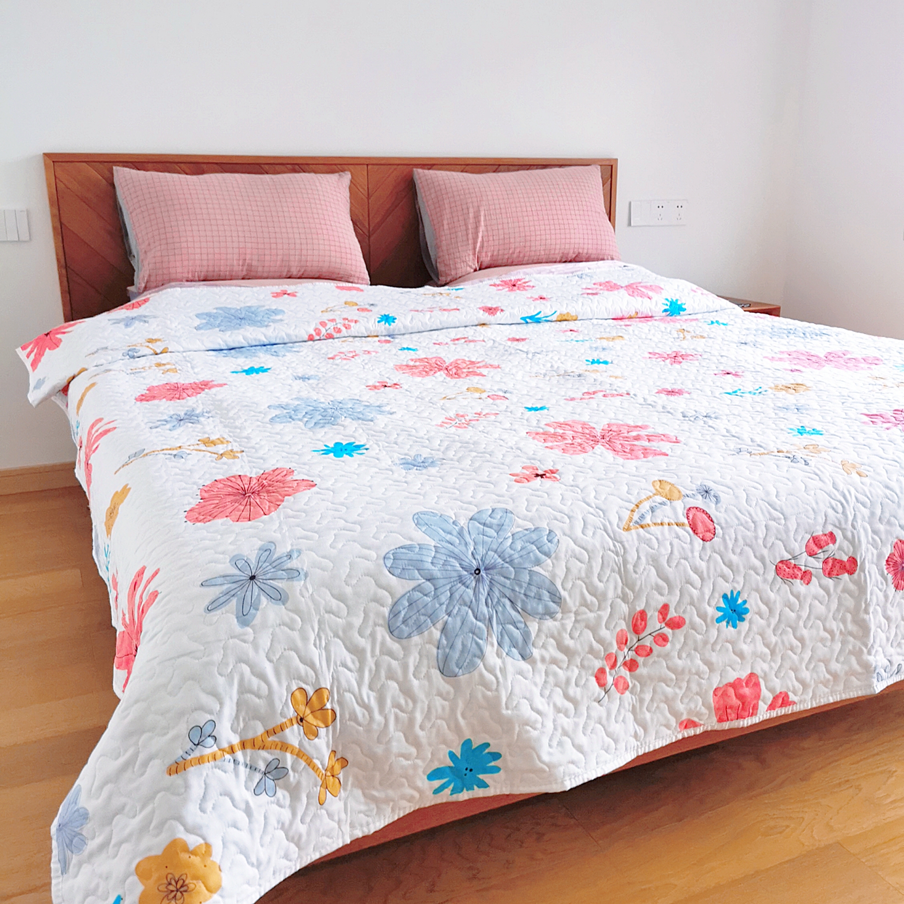 绗缝床单双面夹棉四季被多功用床盖榻榻米床垫褥铺沙发韩式可折叠