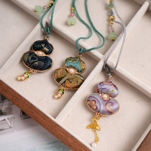 新中式惊艳全场！宋锦葫芦吊坠国风挂饰手工挂坠首饰配饰