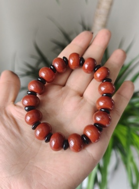 实拍天然南红玛瑙手串男女款时尚百搭玉石手链送朋友送家人礼物