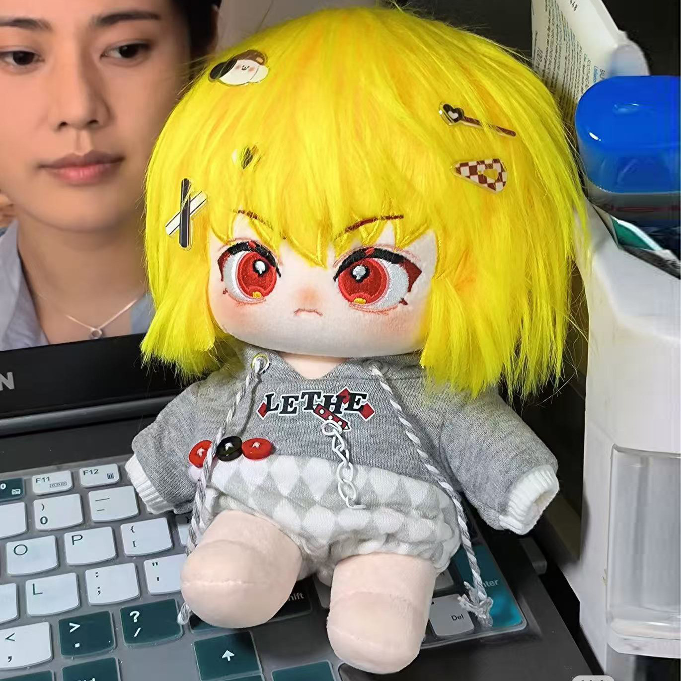 现货全职猎人周边酷拉皮卡20cm娃同人杰富力西索棉花娃娃生日礼物