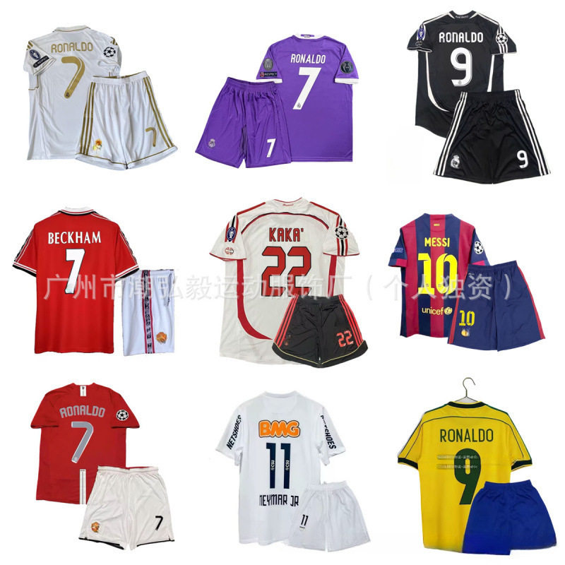 Retro futbol forması dəsti – Klassik oyunçular və klublar