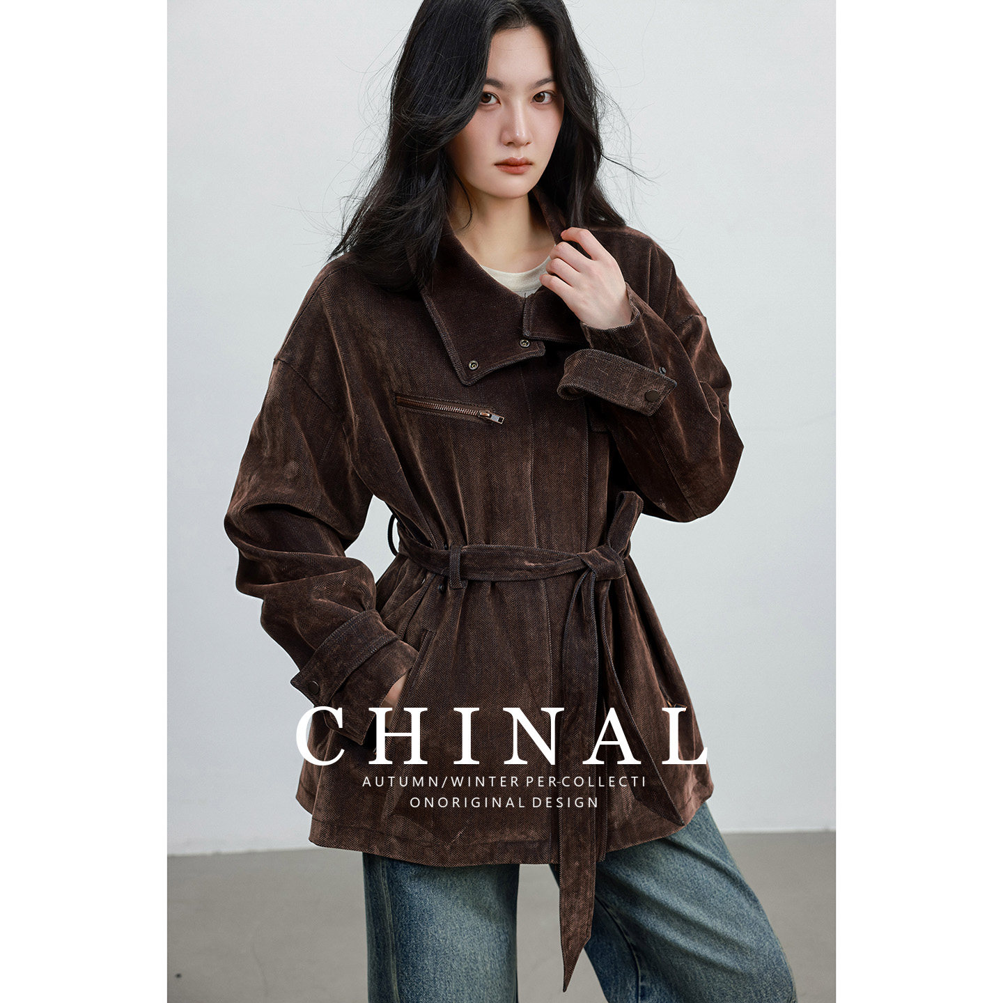 CHINA秋装新款奢牌同款复古人字纹立翻领植绒牛仔系带短风衣外套