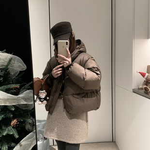 瑞瑞必入～简约韩系连帽拉链抽绳设计巨保暖短款 泡芙棉服TT2835SY