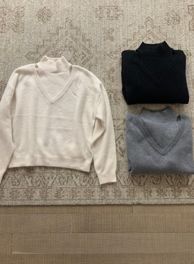 一善服饰冬上新设计感漏肩套头假两件保暖毛衣(不女腰带)72256