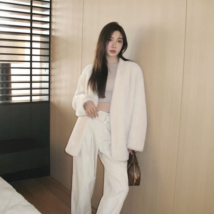 瑞瑞原毛2025爆款配腰带中长款保暖皮毛一体外套(配腰带)BX8819