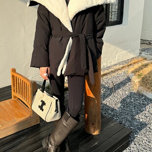 瑞瑞看保暖短款白色女冬穿搭厚保暖羽绒服外套(配腰带)816Hers