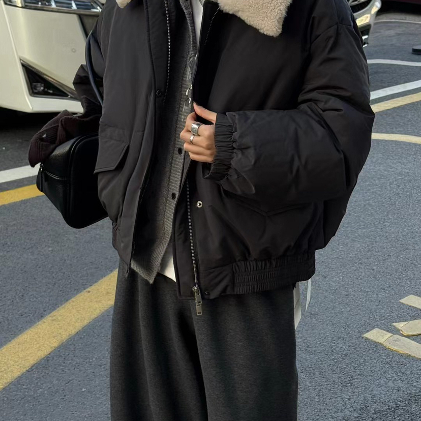 瑞瑞设计杭州站-新THER2W复古风毛绒翻领宽松保暖羽绒服外套6101