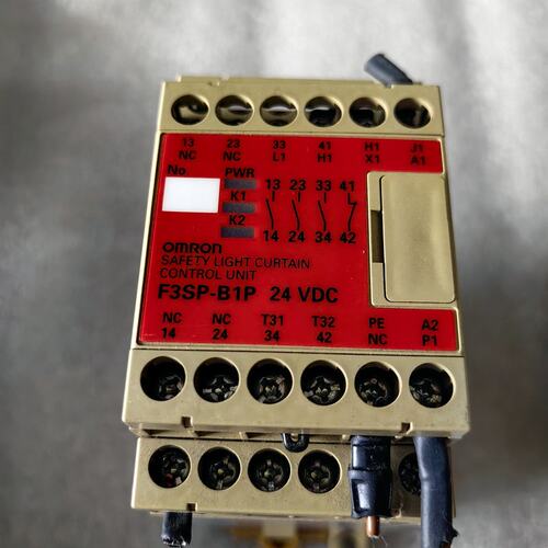 议价安全继电器F3SP-B1PF3SP-B1P-EF3SP-B1P-T